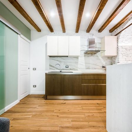 Elegant Suite In Milan Center Luaran gambar