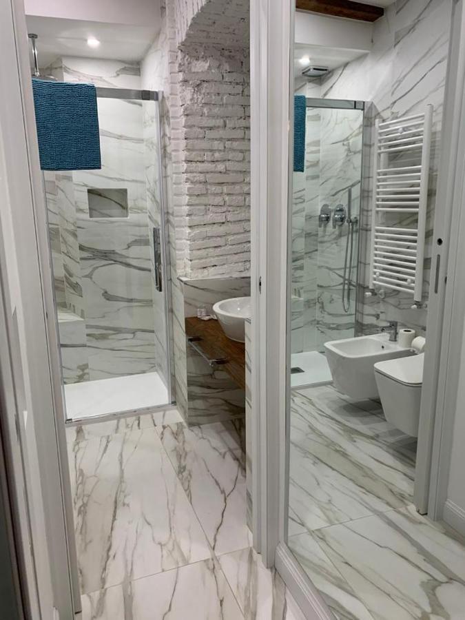 Elegant Suite In Milan Center Luaran gambar