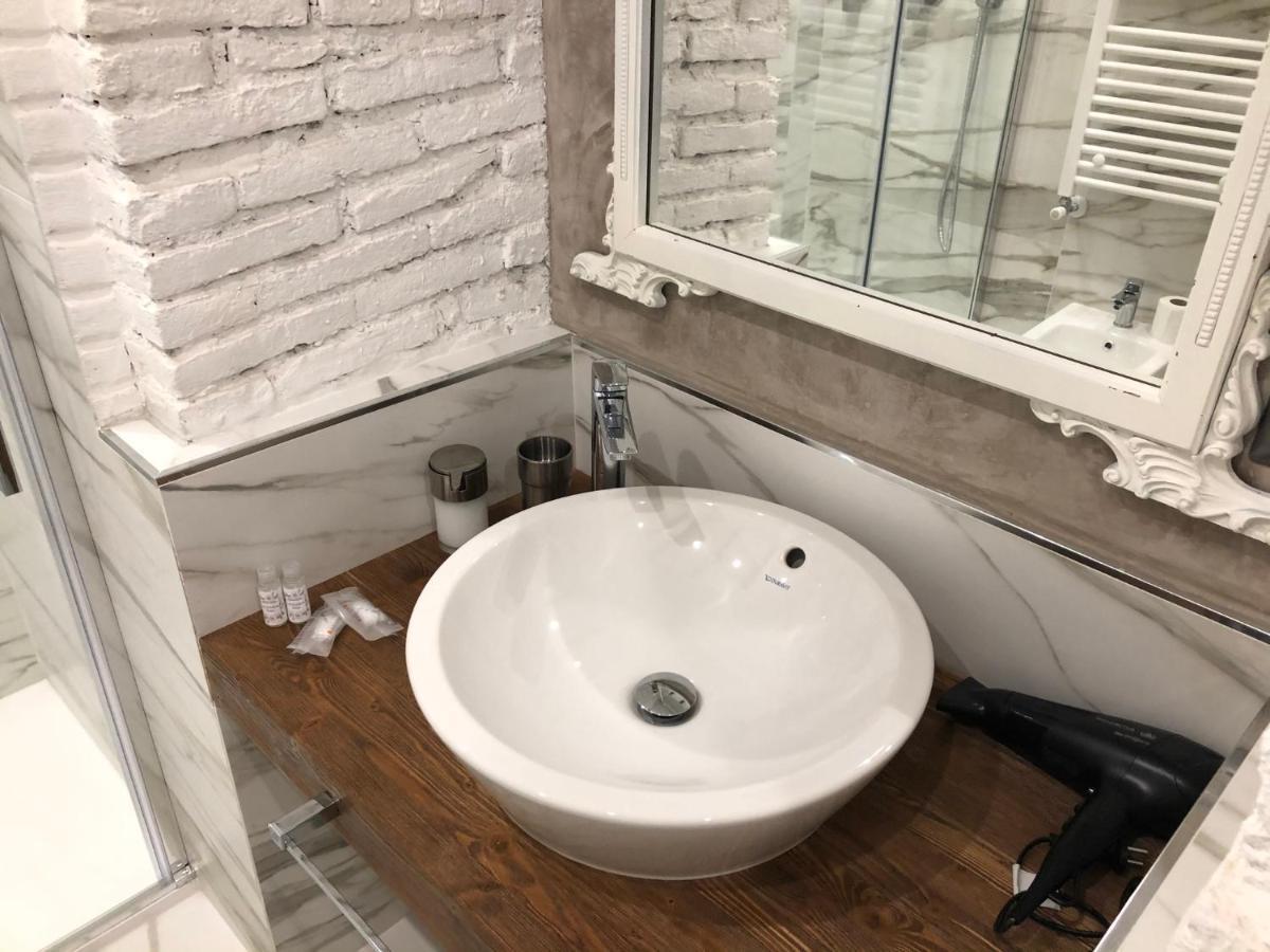Elegant Suite In Milan Center Luaran gambar
